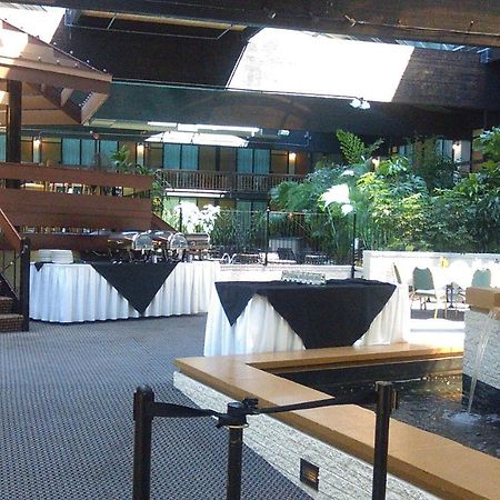 M Hotel Buffalo Cheektowaga Luaran gambar