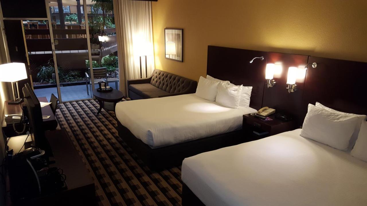 M Hotel Buffalo Cheektowaga Luaran gambar